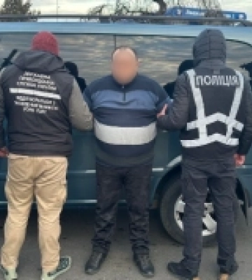 На Одещині прикордонники затримали іноземця, який організував схему незаконного переправлення чоловіків за кордон