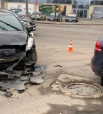 Один з учасників автотрощі в обласному центрі Волині не мав права на водіння