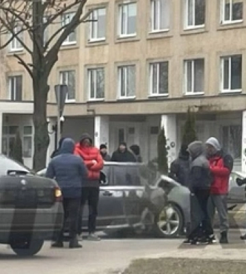 Переправляв людей за кордон: у Луцьку затримали працівника патрульної поліції, – ЗМІ