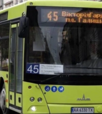 У львівських автобусах встановлять зовнішні системи оповіщення пасажирів