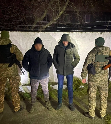 Переправлення осіб за кордон: у Луцьку затримали працівника Управління патрульної поліції