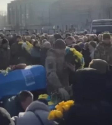 У Рівному попрощалися з трьома захисниками України