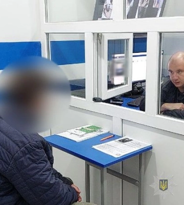 На Одещині чоловік торгував наркотичними засобами та сильнодіючими ліками