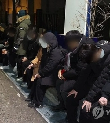 В Южной Корее задержаны 90 участников протестов в суде во время протестов против ареста Юн Сок Йоля