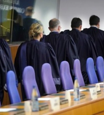 ЕСПЧ признал незаконными действия руководителя САП Александра Клименко по делу адвоката беглого олигарха Онищенко ЕСПЧ признал незаконными действия руководителя САП Александра Клименко по делу адвоката беглого олигарха Онищенко