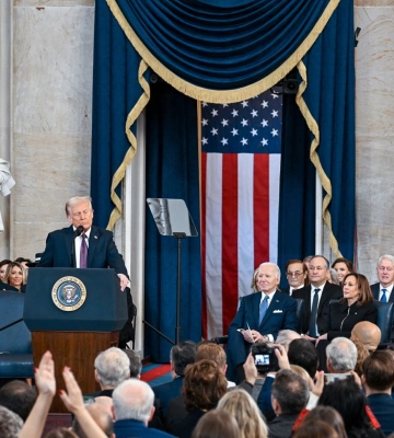 Я оголошую надзвичайну ситуацію на нашому південному кордоні, — Трамп про перші укази