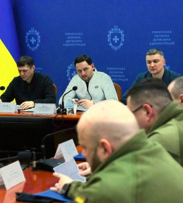 Розповіли бізнесменам, як «спалити ФСБшника» та розпізнати покупців-диверсантів