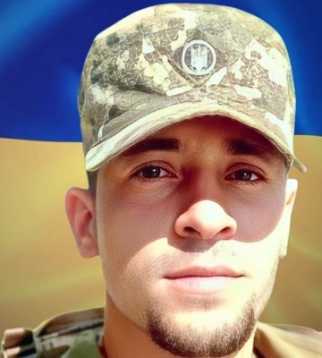На Буковині прощаються з полеглим військовим Бакревим