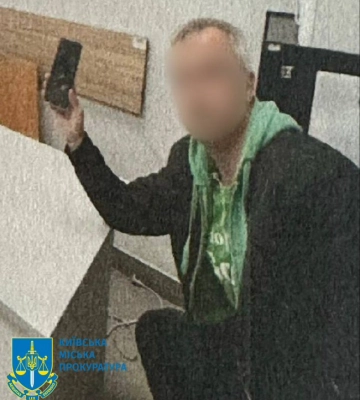 Замість іспитового строку киянин, який розбещував 14-річну дівчину, отримав реальне покарання