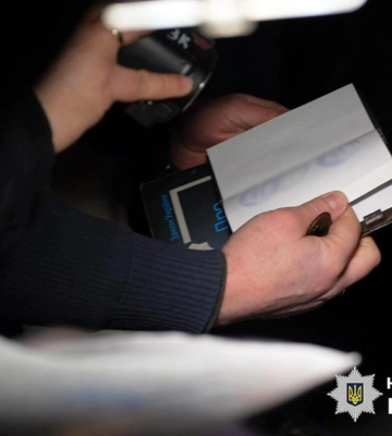 4000 доларів за &quot;білий квиток&quot;: жителя Одещини підозрюють у допомозі в ухиленні від мобілізації