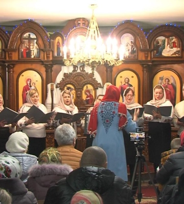 Приїхали з усіх куточків Рівненщини: у Рівному відбувся фестиваль колядок та щедрівок (ВІДЕО)