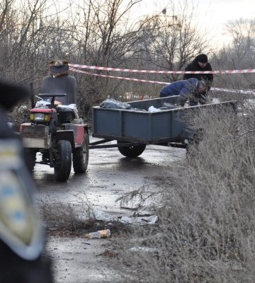 На Золотоніщині у смітнику знайшли немовля