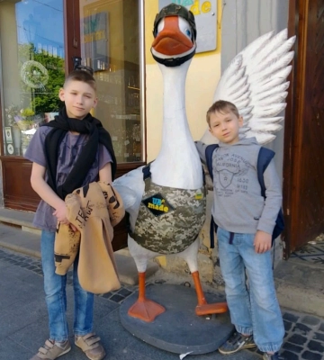 У Харкові зникли двоє дітей (фото, прикмети)