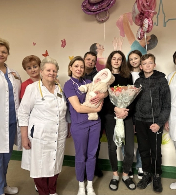 ‍ Народилися вагою 550 і 770 грамів: у Луцьку виписали двох «поспішайок» 