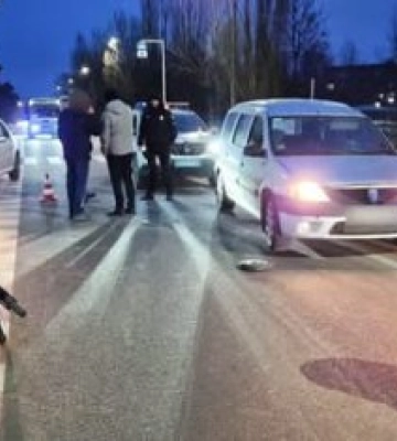 У жахливій ДТП загинуло немовля: водій наїхав на матір із візком