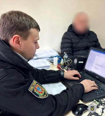В Одесі заступник начальника штабу підробив документи інваліда війни, щоб вкрасти з бюджету понад 670 тис. гривень