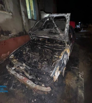 Судитимуть рівнянина, який підпалив авто та втік до Києва