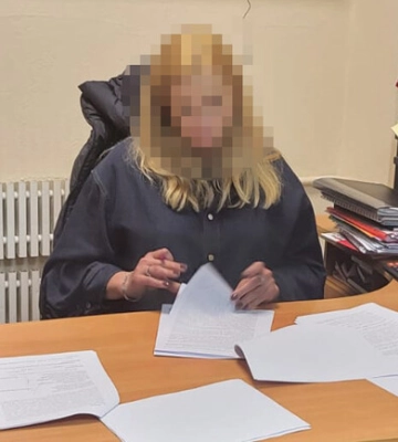 Требовала взятки: ГБР разоблачило чиновницу Харьковской налоговой