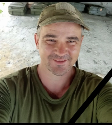 У Виноградові попрощаються із воїном Михайлом Урстою