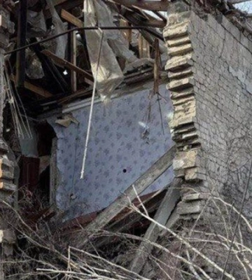 Один загиблий та семеро поранених: росіяни скинули дев&#039;ять авіабомб на Костянтинівку на Донеччині