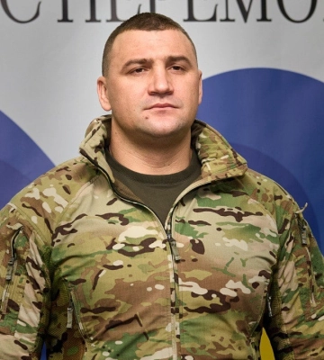 Командир штурмового батальона &quot;Скала&quot; Юрий Гарькавый получил звание Героя Украины