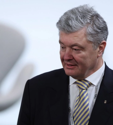 Слідство розкрило схему передачі 38 млн євро з Москви Порошенку через оточення Медведчука: що відомо