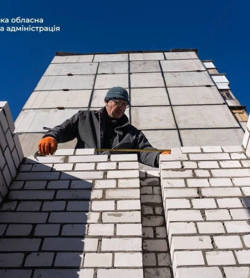 Ще одна запорізька гімназія готова до освіти офлайн