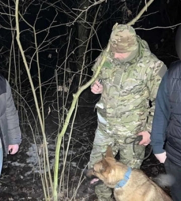 У Луцьку схопили юного наркозакладчика 