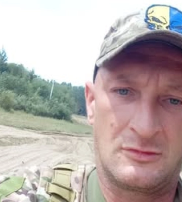 Вважався зниклим безвісти: волиняни попрощаються з Героєм Андрієм Федорчуком