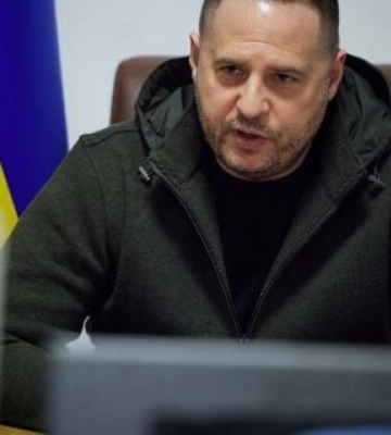 Єрмак: путін прагне говорити про Україну без України, цього не бу