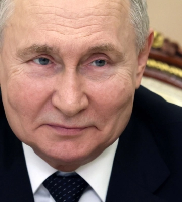 "Хочет говорить об Украине без Украины". Путин ищет разговора с Трампом, в Киеве ответили