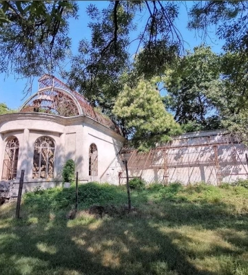 Історія санаторію Чкалова в Одесі: шлях від елітних дач до оздоровчого комплексу