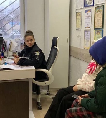 Побиття неповнолітньої дівчинки у Києві: допитали потерпілу та свідків конфлікту