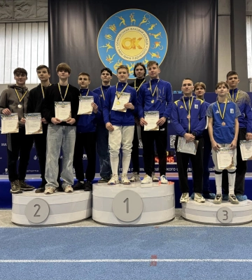 Черкаські фехтувальники здобули бронзу на чемпіонаті України