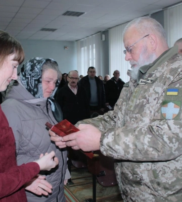 Родині загиблого Героя з Волині вручили його посмертний орден