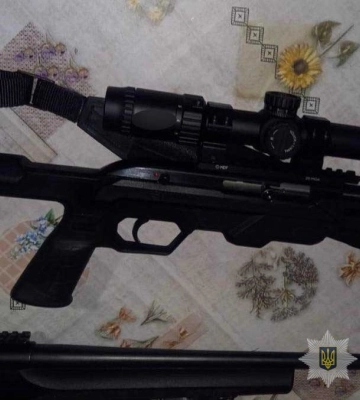 Волинські поліцейські видворили з України росіянина, який розшукується за скоєння вбивства