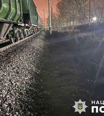 На Полтавщині електротяг смертельно травмував 82-річну жінку