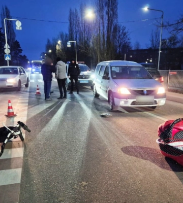 В Ровенской области в ДТП погиб полуторамесячный малыш — водитель сбил коляску с ребенком, фото