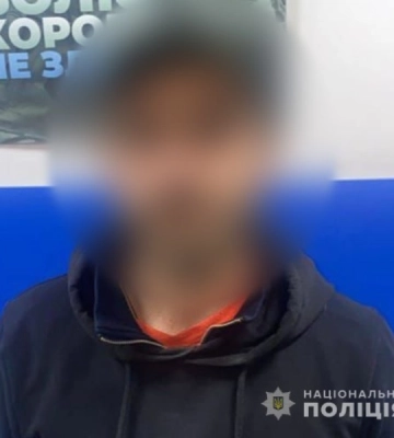 В Одесі чоловік пограбував крамницю та автозаправну станцію