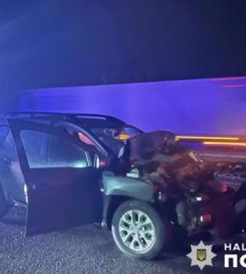 На Полтавщині сталась ДТП внаслідок якої травмувався водій легковика