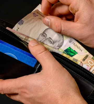 У Ковелі чоловік в магазині із чужого гаманця вийняв майже 5 тисяч гривень