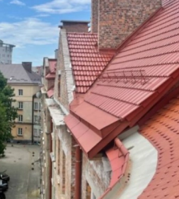 Через російські обстріли у Львові було зруйновано понад 300 будівель