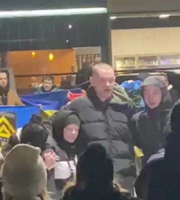 Сльози та обійми: у Луцькому районі зустріли звільненого з полону Ігоря Павляка