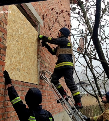 Протягом дня росіяни здійснили 67 обстрілів прикордоння Сумщини, поранено 1 цивільну особу