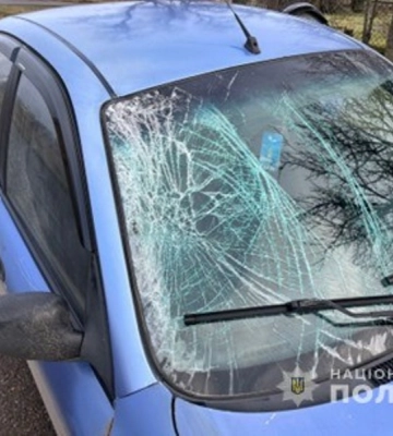 На Одещині автомобіль збив велосипедиста