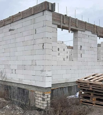 У Посад-Покровському на Херсонщині жоден будинок не відбудований на 100%