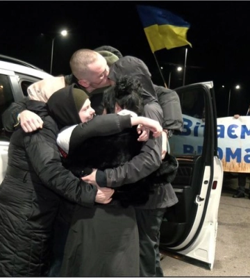 «Вижив заради сім’ї, дітей та України»: у Луцьку зустріли звільненого з російського полону розвідника Ігоря Павляка