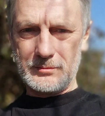 Помер журналіст з Херсонщини Максим Біроваш