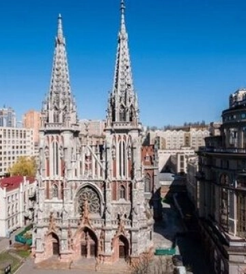Суд зобов’язав Мінкульт передати костел Святого Миколая у Києві римо-католикам
