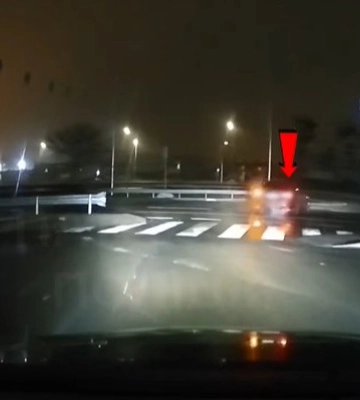 У Києві покарали водія Toyota, який перетнув суцільну лінію дорожньої розмітки — відео